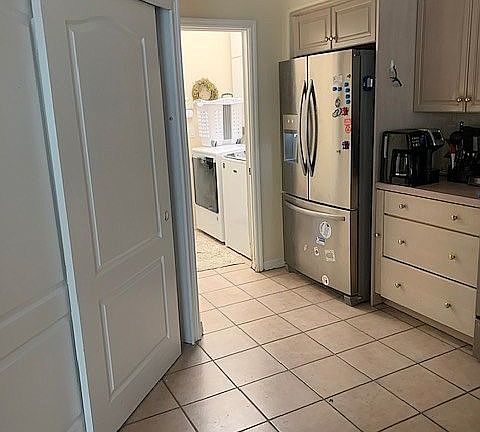 2nd image of 8576 Great Meadow Dr