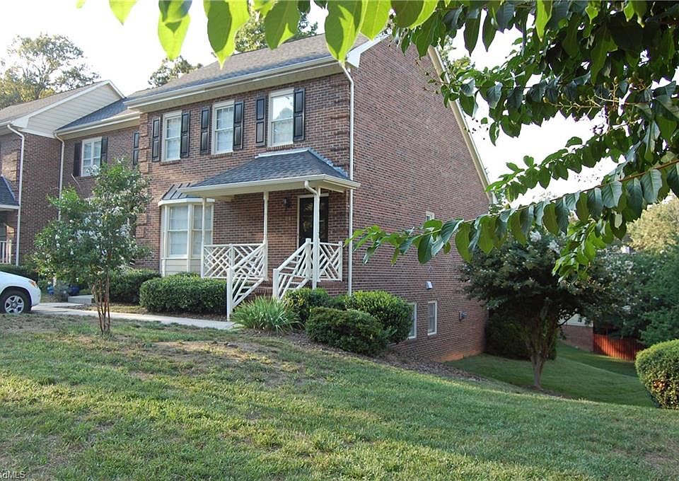 1st image of 12 A Park Village Ln
