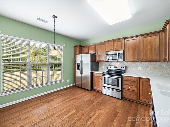 5th image of 22125 E Tern Ct