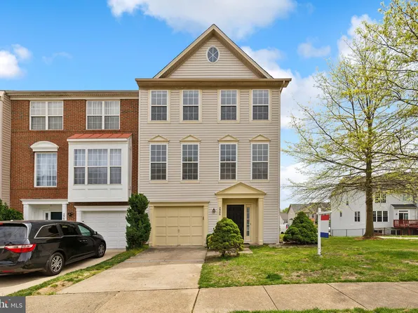 2900 Stockholm Way, Woodbridge, VA 22191