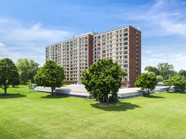 21800 Morley Ave APT 112, Dearborn, MI 48124