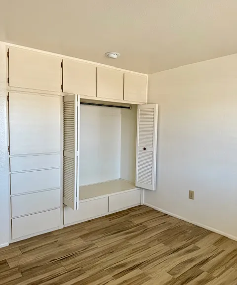 15430 N Bowling Green Dr — Photo 10