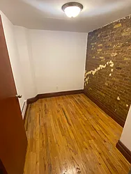 Rented by MOTION New York