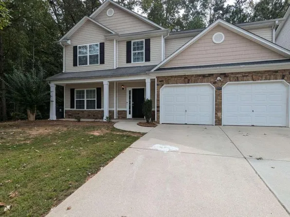 57 Regency Dr, Hiram, GA 30141