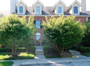 9845 N Montclair Ave, Kansas City, MO 64154