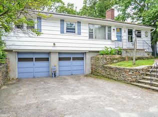 678 Washington St, Coventry, RI 02816