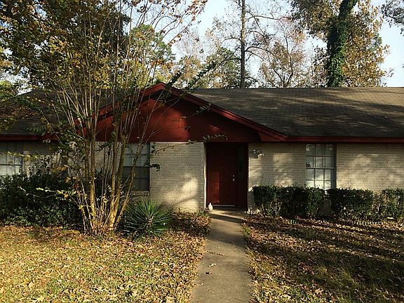 3rd image of 21391 Oak Leaf Blvd