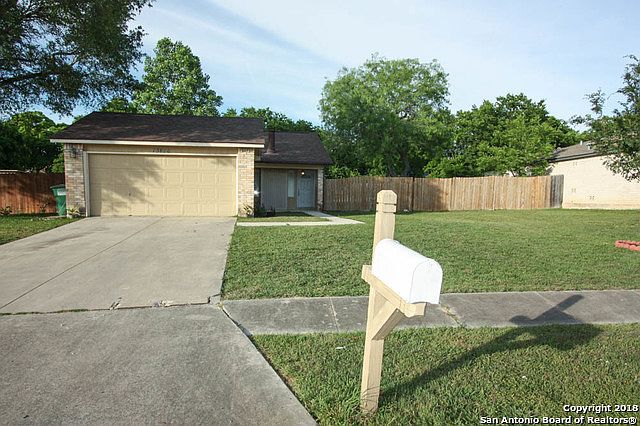 1st image of 13826 Durwood Dr