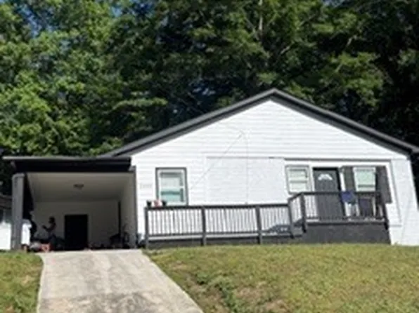2600 Baker Rd NW, Atlanta, GA 30318