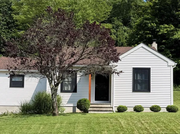 105 S Nellie Hill Road, Dover Plains, NY 12522