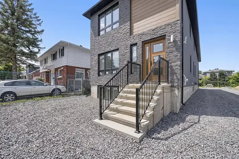 4 bed, 3.0 bath, $3,200 — Photo 3