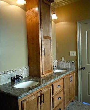 5th image of 104 Glenbrook Dr