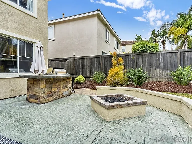 1084 Greenway Rd — Photo 20