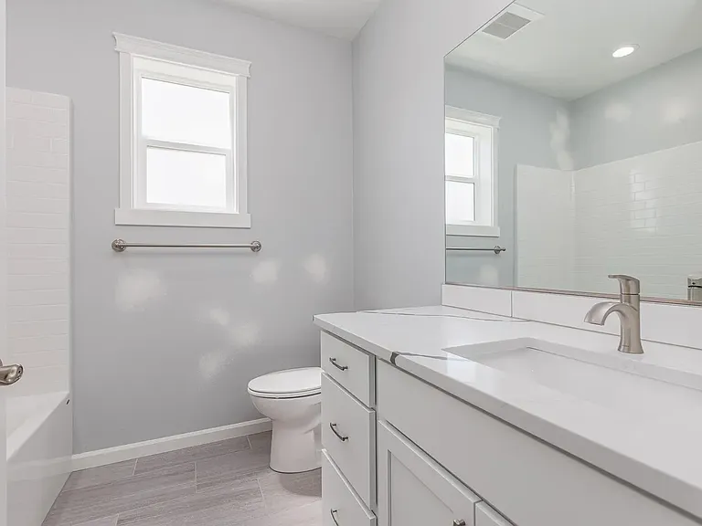 1107 Brown St — Photo 18