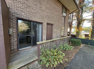102 McConnell St #101, Jefferson, NC 28640