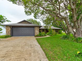 2025 Willow Oak Dr, Edgewater, FL 32141