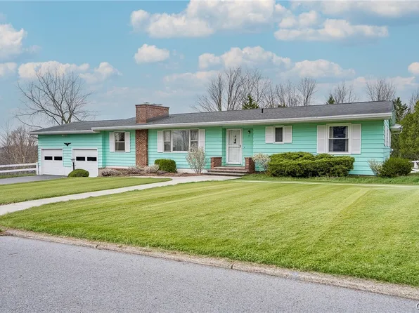 11 Belle Ave, Auburn, NY 13021