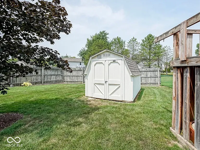 11052 Oakspring Dr — Photo 6
