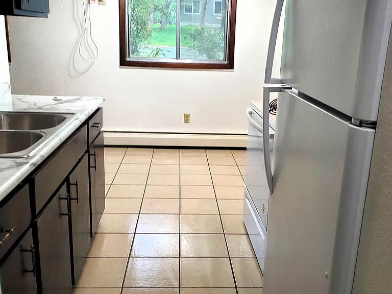 539 S Wasson Ln #103 — Photo 6