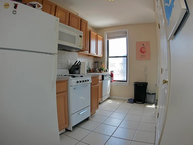201 Madison St #3N-4 — Photo 3