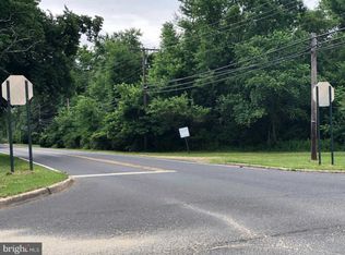 1302 Old Indian Mills Rd, Shamong, NJ 08088