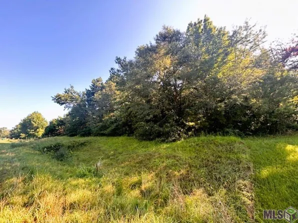 13388 Tunica Trce, Saint Francisville, LA 70775
