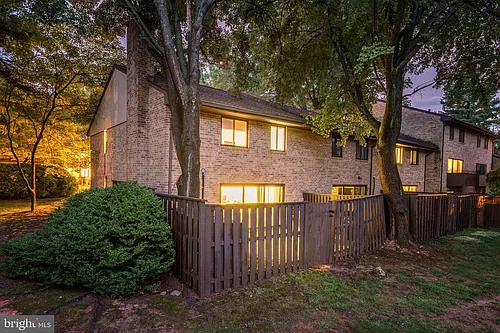11102 Saffold Way Photo 1