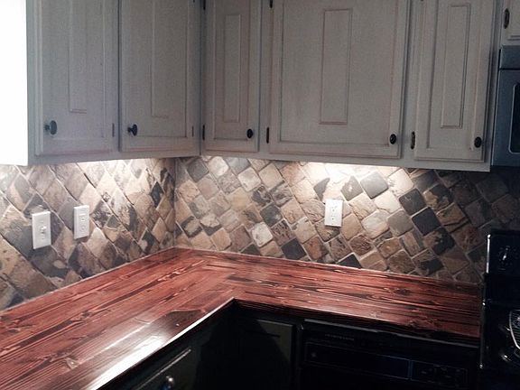 Under cabinet lighting