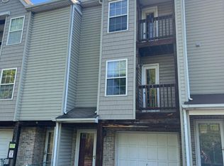 120 Clover Ct, Newark, DE 19711