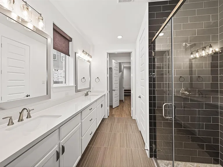 7218 Grassland Vista Ln — Photo 32