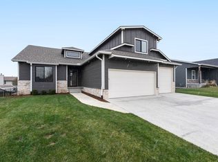 1339 S Rocky Creek Rd, Wichita, KS 67230