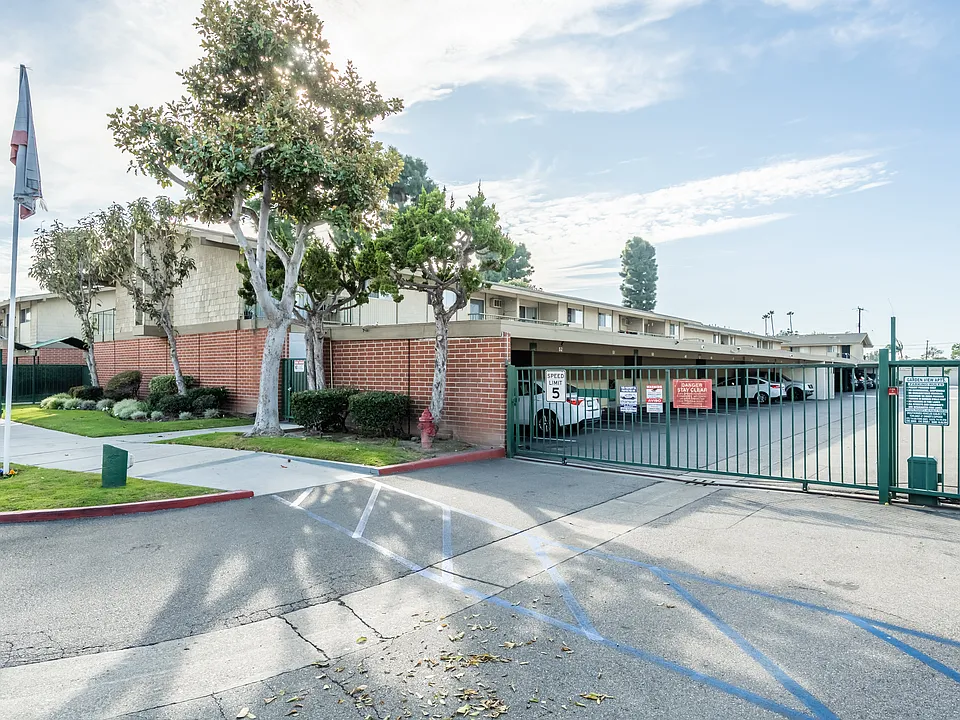 Garden View Apartments