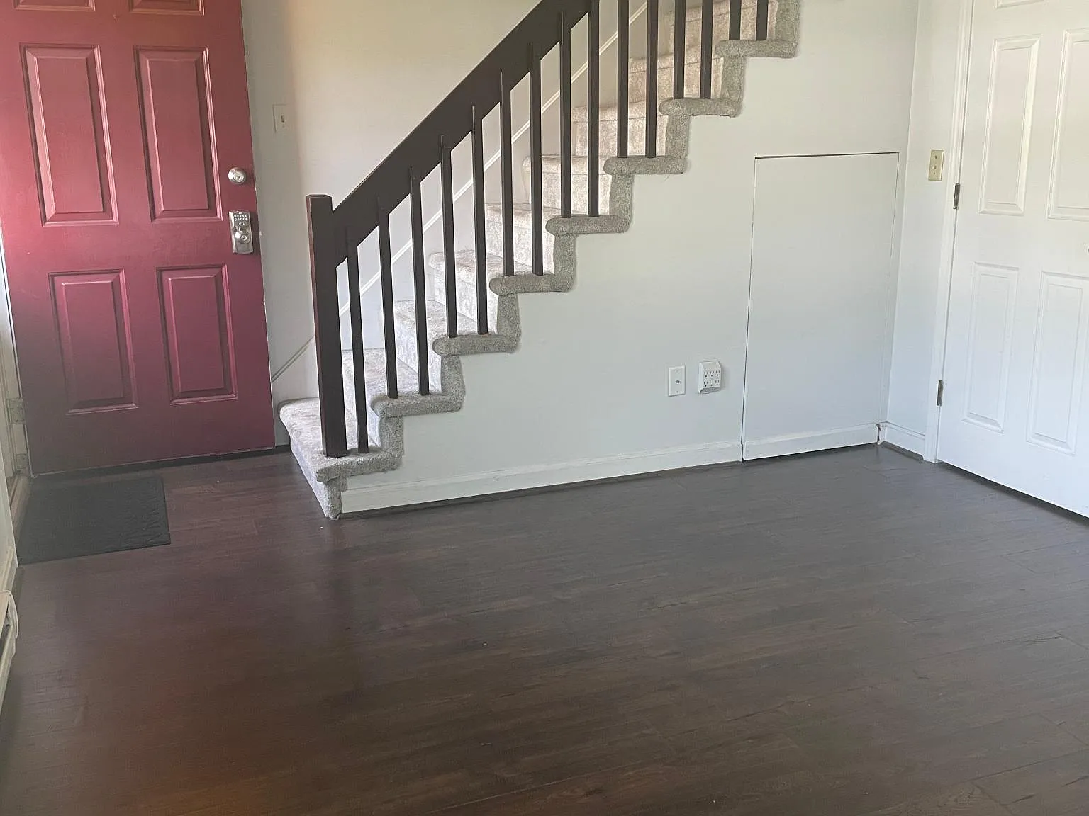 2 bed, 1.5 bath, 927 sqft, $2,250 — Photo 4