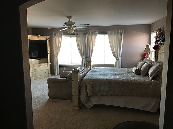 3rd image of 28575 Linda Vista St