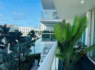 Grand Venetian, Miami Beach, FL 33139
