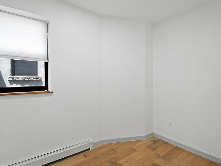 635 Sterling Pl #3B — Photo 8