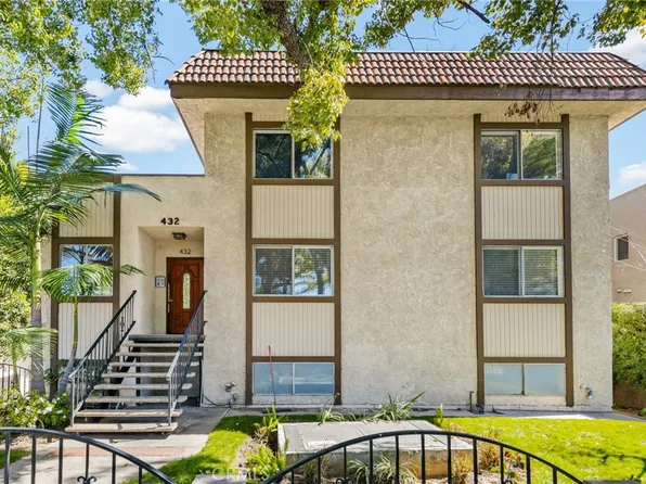 432 S Oak Knoll Ave APT 4, Pasadena, CA 91101