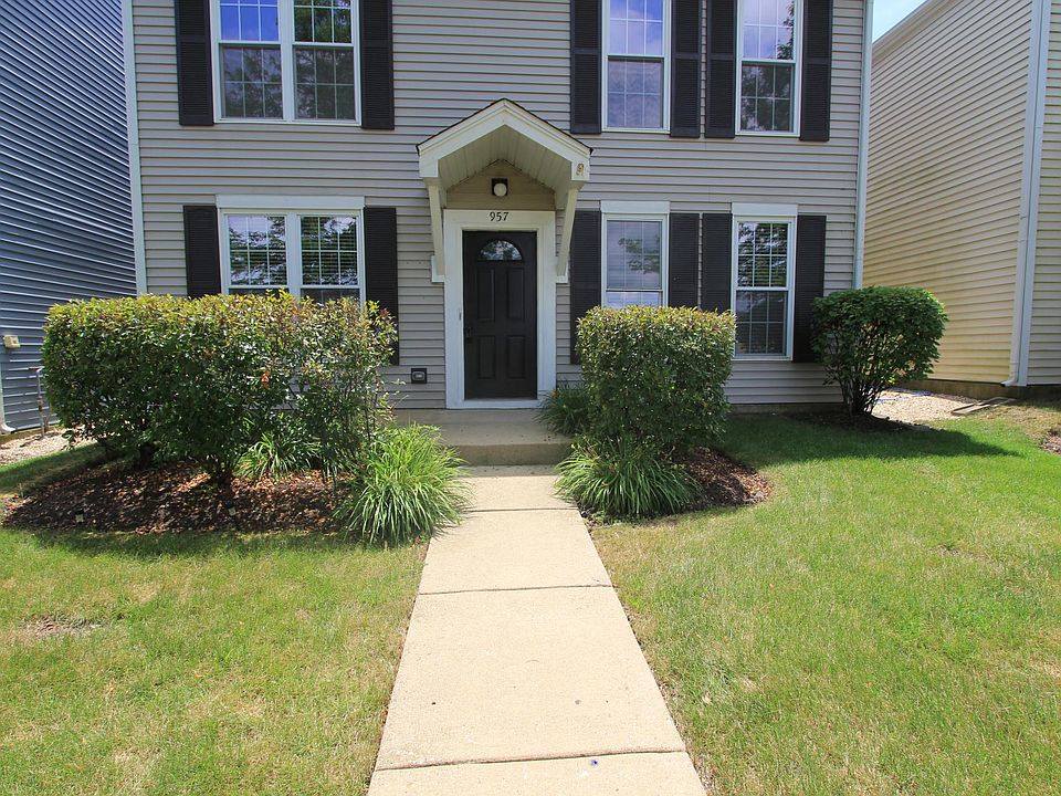 1st image of 957 Serendipity Dr