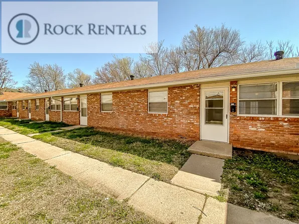Windsor Square Apartments East, 118 E 10th Ave APT 7, Hutchinson, KS 67501