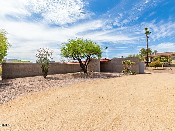 3rd image of 10458 N NICKLAUS Drive