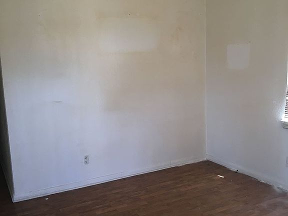 2nd image of 7419 Harris St