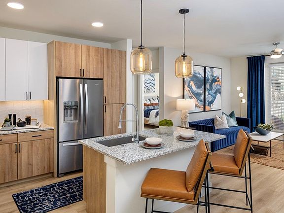3rd image of 2040 Estates Dr #121-1015