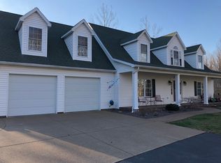 699 S Center Rd, Boonville, IN 47601