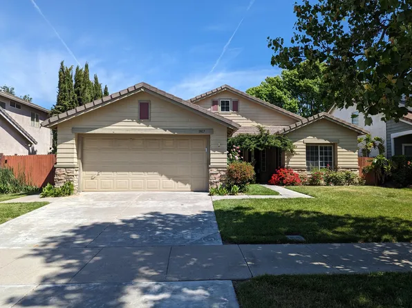 1917 Pin Oak Ln, Manteca, CA 95336