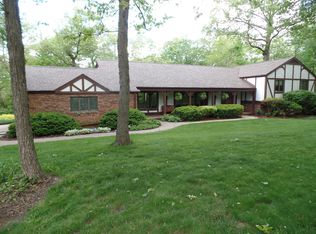 14100 Jean Trce, Bloomington, IL 61705