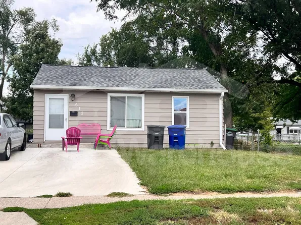 612 E Edison Ave, Des Moines, IA 50315