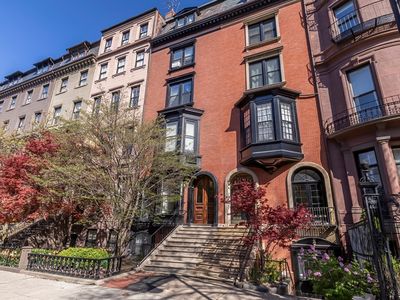 194 Beacon St, Boston, MA, 02116