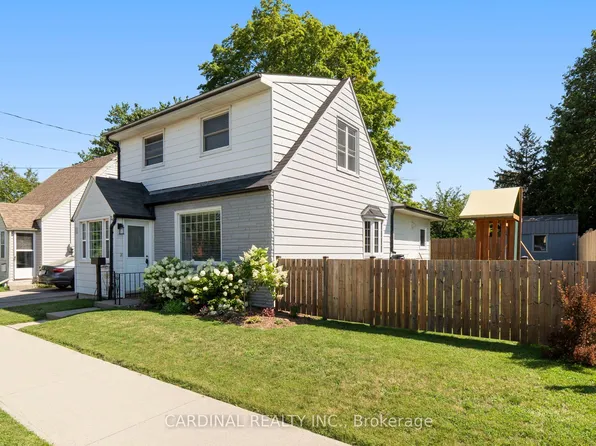 25 Trefusis St, Pt Hope, ON L1A 3P1