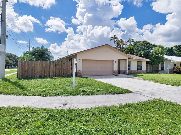 2nd image of 2404 SW 12th Court