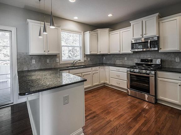 2nd image of 7320 Stone Gate Dr